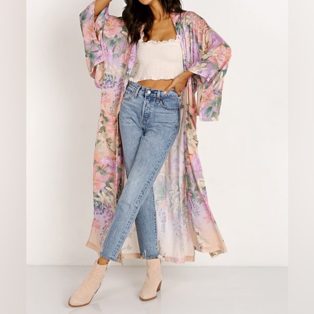 Spell Lily Maxi Robe - Picture 2 of 6